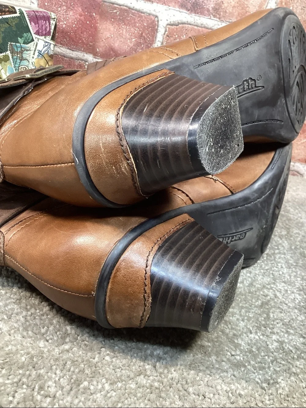 Earth Odyssey womens ankle boots size 9